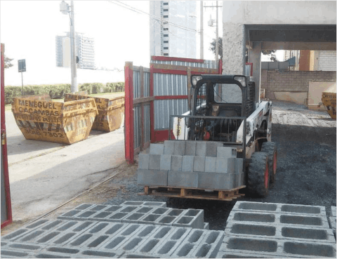 aluguel de cacamba e Serviço de escavação de piscinas e preparação de terrenos em Sorocaba